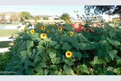 3250 N Mountain View Drive, Prescott Valley, AZ 86314 - Photo 50