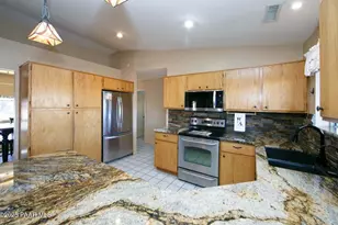 3250 N Mountain View Dr, Prescott Valley, AZ 86314 - Photo 10