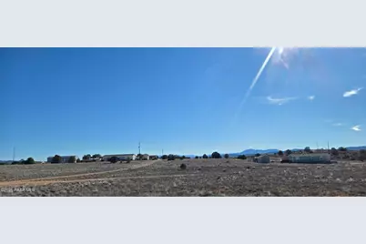 25670 N St Joseph Road, Paulden, AZ 86334 - Photo 10