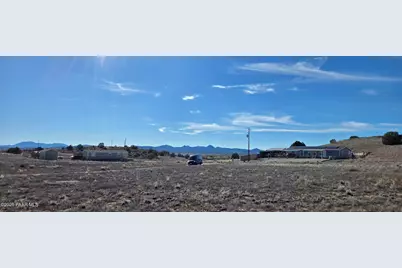 25682 N St Joseph Road, Paulden, AZ 86334 - Photo 10