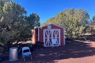 32425 W Our St, Seligman, AZ 86337 - Photo 10