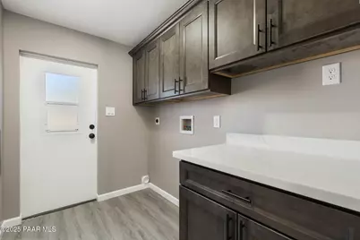 8850 E Roadrunner Drive, Prescott Valley, AZ 86314 - Photo 16