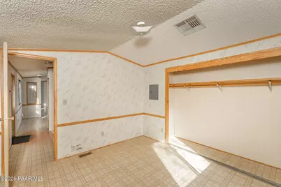 9187 E Whipsaw Lane, Prescott Valley, AZ 86314 - Photo 10