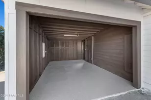 23865 W Coleman Dr, Congress, AZ 85332 - Photo 22