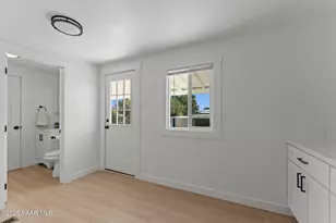 23865 W Coleman Dr, Congress, AZ 85332 - Photo 20