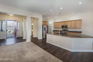 12824 E De La Cruz St, Dewey-Humboldt, AZ 86327 - Photo 4