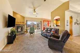 1535 Cherry Creek Ln, Chino Valley, AZ 86323 - Photo 6