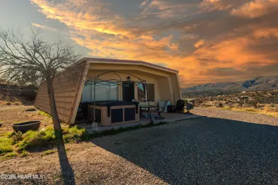 16928 W Trap Road, Kirkland, AZ 86332 - Photo 1