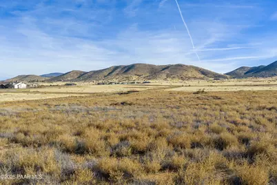 10116 E Songbird Way, Prescott Valley, AZ 86315 - Photo 12