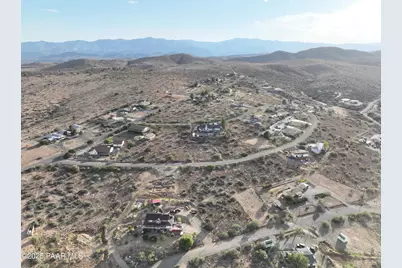 20417 E Foothill Drive, Mayer, AZ 86333 - Photo 6