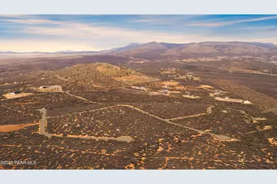 402A E Woodland Way, Dewey-Humboldt, AZ 86327 - Photo 6