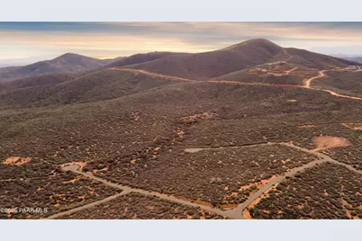 402C E Woodland Way, Dewey-Humboldt, AZ 86327 - Photo 8