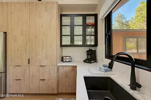 1960 Iris Ln, Sedona, AZ 86336 - Photo 10