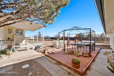 24945 N San Francisco Street, Paulden, AZ 86334 - Photo 22