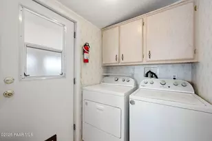 24945 N San Francisco St, Paulden, AZ 86334 - Photo 18