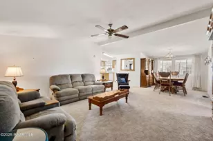 24945 N San Francisco St, Paulden, AZ 86334 - Photo 10