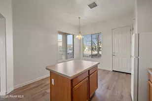 6671 E Sandhurst Dr, Prescott Valley, AZ 86314 - Photo 10