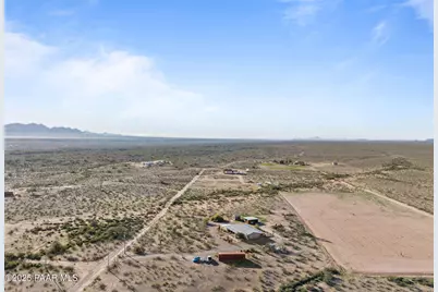 30040 W Redbird Road, Wittmann, AZ 85361 - Photo 28