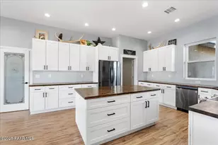 10660 E Colt Rd, Prescott Valley, AZ 86315 - Photo 14