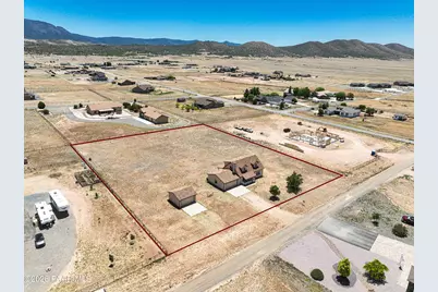 11305 N Retriever Lane, Prescott Valley, AZ 86315 - Photo 2