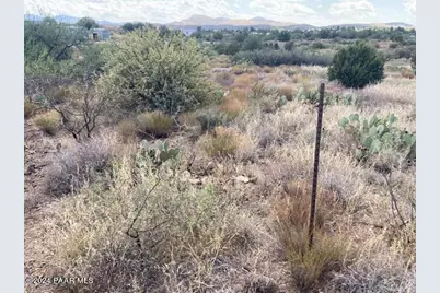 20861 E Park View Lane, Cordes Lakes, AZ 86333 - Photo 1
