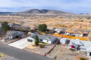 4466 N Stage Way Ln, Prescott Valley, AZ 86314 - Photo 2