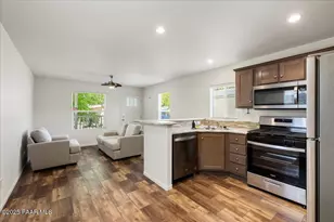 689 Whipple St, Prescott, AZ 86301 - Photo 12