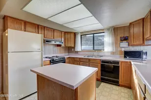 11360 S Primrose Ln, Mayer, AZ 86333 - Photo 2