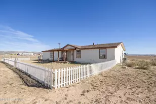 26785 N Dark Sky Dr, Paulden, AZ 86334 - Photo 24