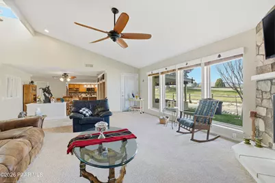 864 N Cowboy Circle, Dewey-Humboldt, AZ 86327 - Photo 4