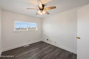 25355 N Catalina St, Paulden, AZ 86334 - Photo 10