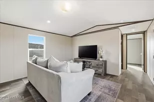 18000 E Quiet Valley Dr, Dewey-Humboldt, AZ 86327 - Photo 4