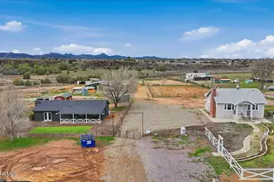 21200 N Old Hwy 89, Paulden, AZ 86334 - Photo 1