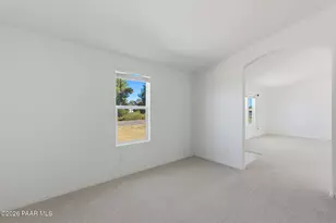 20901 E Park View Ln, Cordes Lakes, AZ 86333 - Photo 12