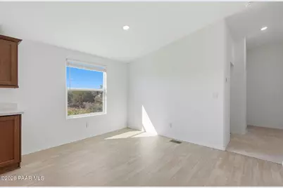 20901 E Park View Lane, Cordes Lakes, AZ 86333 - Photo 18