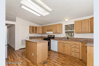 724 N Mesquite Tree Drive, Dewey-Humboldt, AZ 86327 - Photo 6