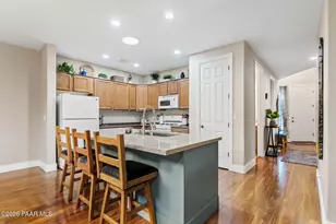 1242 Crown Ridge Dr, Prescott, AZ 86301 - Photo 8