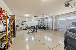 13252 E Belgian Way, Prescott Valley, AZ 86315 - Photo 22