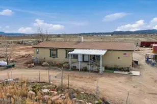 2575 W Annie Rd, Paulden, AZ 86334 - Photo 2