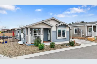 12155 E McQueen Drive, Dewey-Humboldt, AZ 86327 - Photo 2