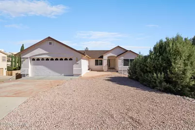1357 N Rustlers Roost, Dewey-Humboldt, AZ 86327 - Photo 2