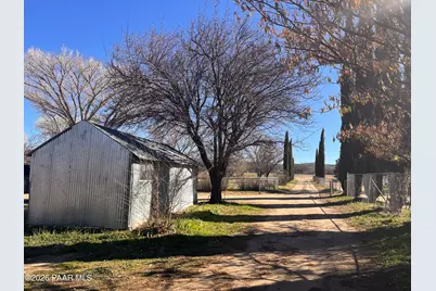 3140 S Iron Springs Road, Skull Valley, AZ 86338 - Photo 18