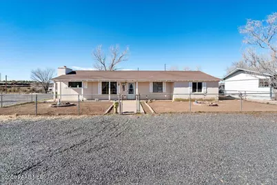 46812 8th Street, Ash Fork, AZ 86320 - Photo 2