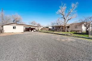 46812 8th St, Ash Fork, AZ 86320 - Photo 20