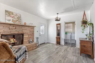 46812 8th St, Ash Fork, AZ 86320 - Photo 6