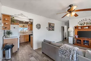 46812 8th St, Ash Fork, AZ 86320 - Photo 6