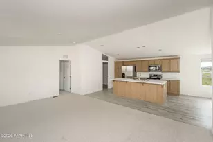 20921 E Park View Ln, Cordes Lakes, AZ 86333 - Photo 8