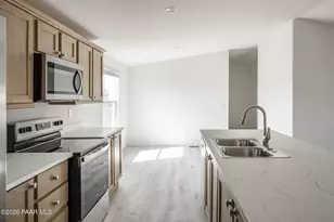 20921 E Park View Ln, Cordes Lakes, AZ 86333 - Photo 8