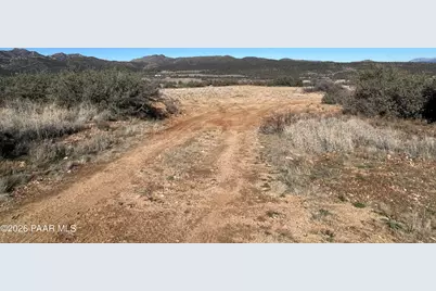 17327 S Rocky Boy Way, Peeples Valley, AZ 85362 - Photo 2