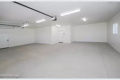 10603 E Straight Arrow Road, Dewey-Humboldt, AZ 86327 - Photo 28